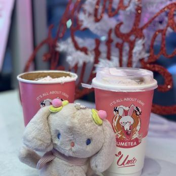 Ume Tea - White Peach Oolong Milk Tea with mochi. - Bubble Tea Near Me - Milpitas, California Ume Tea - White Peach Oolong Milk Tea with mochi. - Bubble Tea Near Me - Milpitas, California