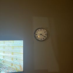 American Fish and Chicken - The time the cold fish arrived.