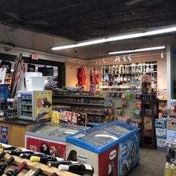 Sam's Market & Liquor