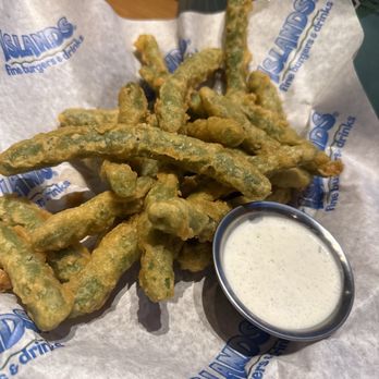 Islands Restaurant - Tempura Green Beans - Burgers Near Me - Pasadena, California