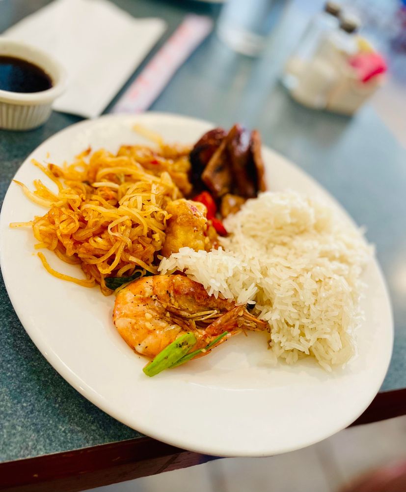 BANGKOK PAVILLION Updated September 2024 274 Photos & 281 Reviews