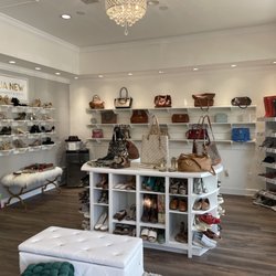 Deja New Consignment and Gifts