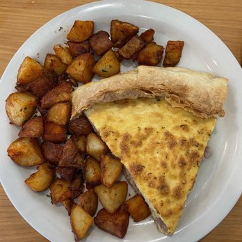 La Croisette - Quiche - Breakfast & Brunch Near Me - St. Pete Beach, Florida La Croisette - Quiche - Breakfast & Brunch Near Me - St. Pete Beach, Florida