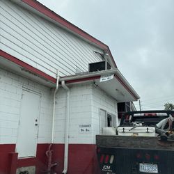 Paul's Grill & Grocery - Drive through window