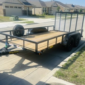 Big Tex Trailer World Dallas - Trailer Dealers Near Me - Dallas, Texas