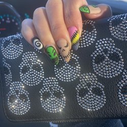 Hawaii Nails