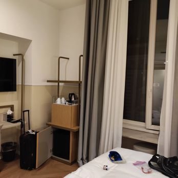 Hotel Cosmopolita - Hotels Near Me - Rome, RM Hotel Cosmopolita - Hotels Near Me - Rome, RM