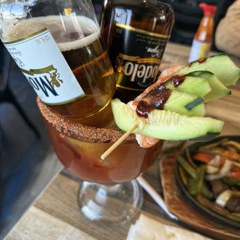 La Cruda Mariscos & Grill - La Rubia y morena - Seafood Near Me - Pearblossom, California La Cruda Mariscos & Grill - La Rubia y morena - Seafood Near Me - Pearblossom, California