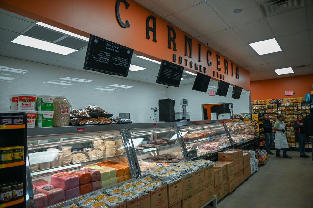 La Loma Supermercado Logo