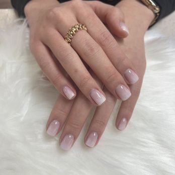 Nail Bar 21 - Nail Salons Near Me - Johnston, Rhode Island