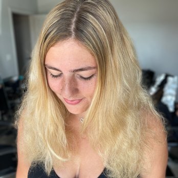 Hair by Michlenn - Before - Hair Stylists Near Me Hair by Michlenn - Before - Hair Stylists Near Me