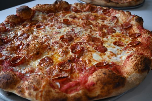 Express Pizza & Subs by null