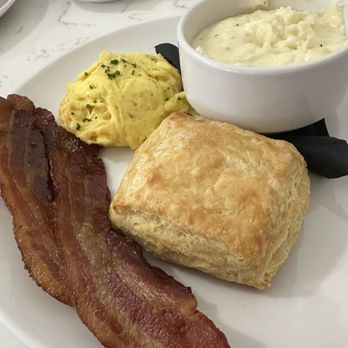 The Brewpaddle Cafe - Scrambled eggs, bacon grits and biscuit - Breakfast & Brunch Near Me - Biloxi, Mississippi The Brewpaddle Cafe - Scrambled eggs, bacon grits and biscuit - Breakfast & Brunch Near Me - Biloxi, Mississippi