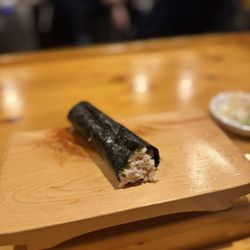 Hatsuyuki Handroll Bar - Crab hand roll