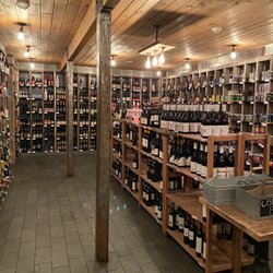 The LOFT Whiskey Bar - The beer cellar at the loft
