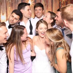 Extra Moments Photo Booths