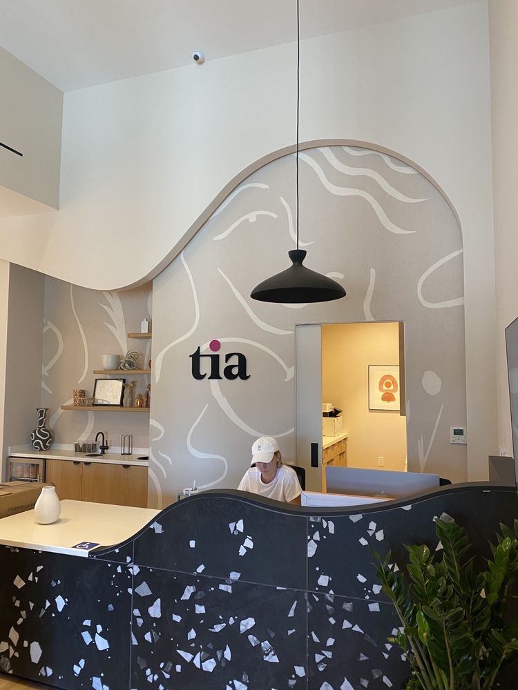 Tia Women's Health Clinic Pasadena - grief counselor in Pasadena, CA