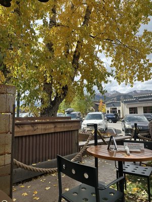 Tin Plate Pizza by null