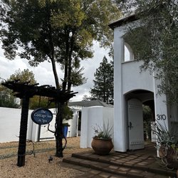 Calm Spa - Front entrance