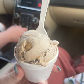 Heavenly Delights - Ice Cream & Frozen Yogurt Near Me - Grimes, Iowa