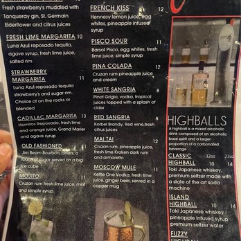 CHAPLIN’S SPORTS BISTRO - Updated May 2025 - 931 Photos & 697 Reviews