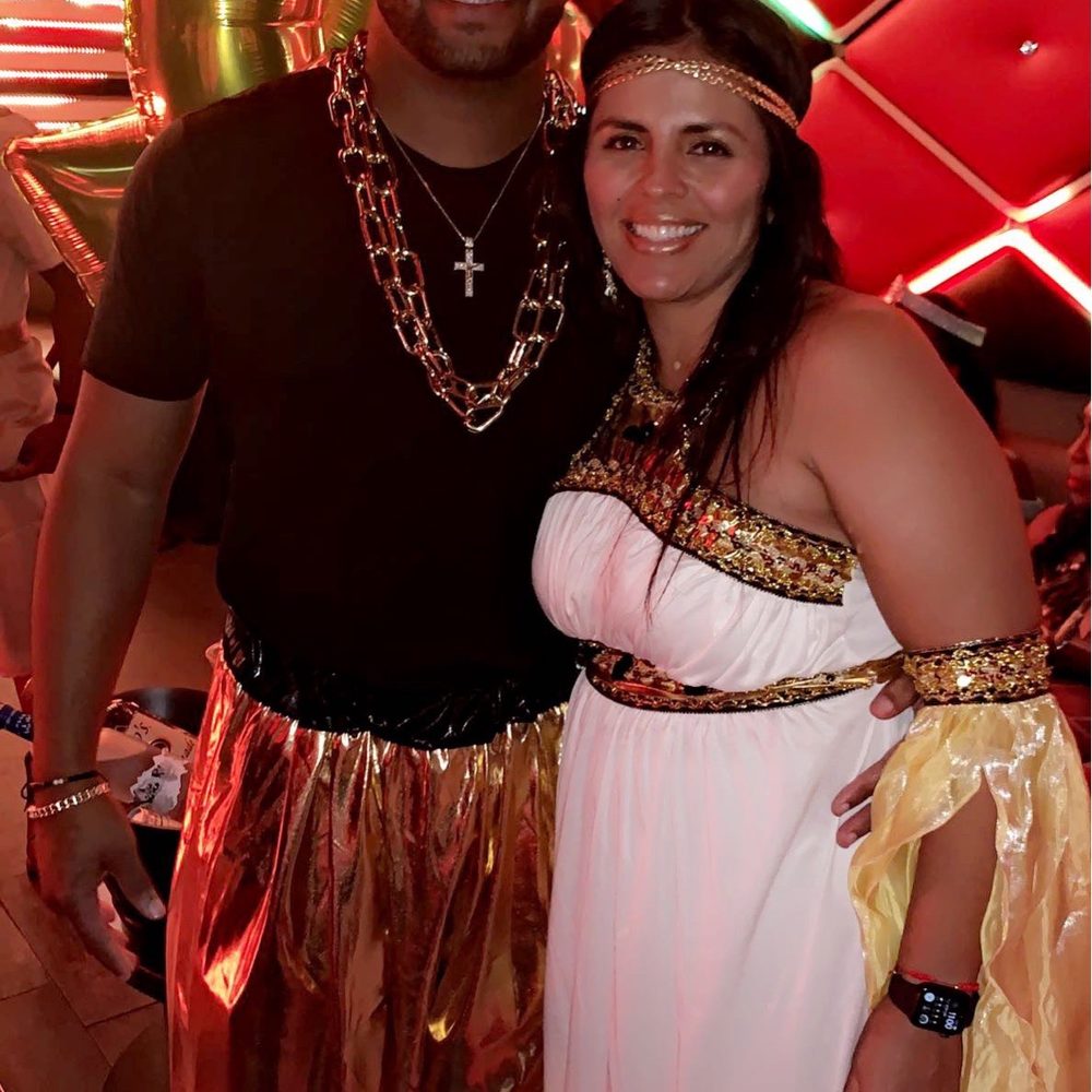 Mix Champagne Lounge - a man and a woman dressed in costume - Lounges Near Me - Ontario, California Mix Champagne Lounge - a man and a woman dressed in costume - Lounges Near Me - Ontario, California