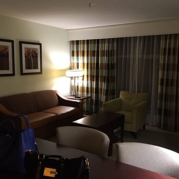 Embassy Suites by Hilton Valencia - Hotels Near Me - Valencia, California Embassy Suites by Hilton Valencia - Hotels Near Me - Valencia, California