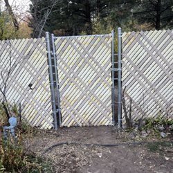Alamo Fence Company - New gate installed. Used slats from old fence so it matched the existing fence