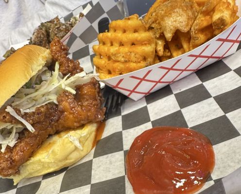 Broadway Hot & Honey Chicken by null