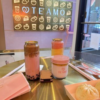 Te'amo Boba Bar - Strawberry Dalgona Coffee W/Boba, Mango Pomelo Sago Coconut Panna Cotta, Pizza Bao - Bubble Tea Near Me - Chicago, Illinois Te'amo Boba Bar - Strawberry Dalgona Coffee W/Boba, Mango Pomelo Sago Coconut Panna Cotta, Pizza Bao - Bubble Tea Near Me - Chicago, Illinois
