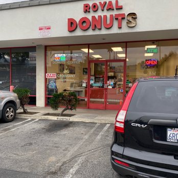Royal Donuts - Donuts Near Me - Pasadena, California