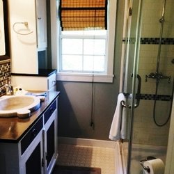 Dolan House - Ederington Suite Bathroom