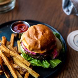 Bentwood Tavern - Tavern Dishes Entrees
