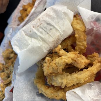 Wes’s Burger Shack - Burger and fresh onion rings - Burgers Near Me - Temple, Texas