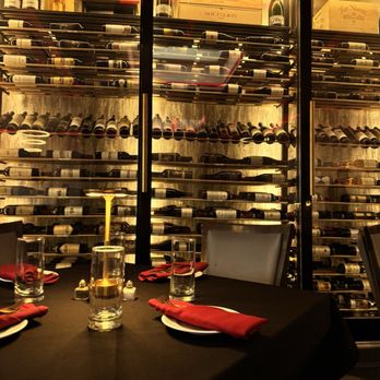 Mangia E Bevi - Italian Near Me - Massapequa Park, New York