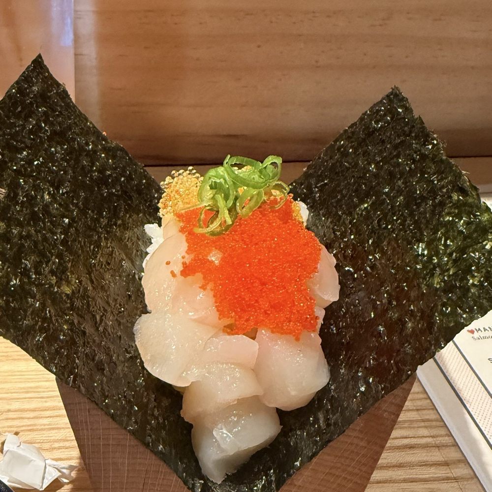 Chubby Nori - spicy scallop - Bars Near Me - Philadelphia, Pennsylvania
