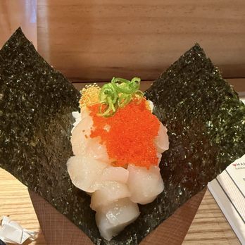 Chubby Nori - spicy scallop - Bars Near Me - Philadelphia, Pennsylvania