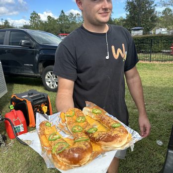 Hot Box Pretzels - Jalapeño cheddar - Food Trucks Near Me Hot Box Pretzels - Jalapeño cheddar - Food Trucks Near Me