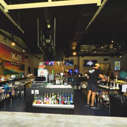 Mullets Sports Bar - Bar area