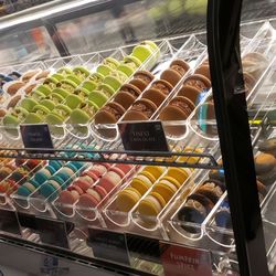 La Boom Bakery - Sawgrass Mills