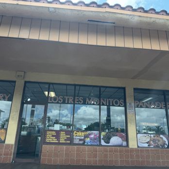 Tres Monitos Bakery - Exterior - Bakeries Near Me - Hialeah, Florida