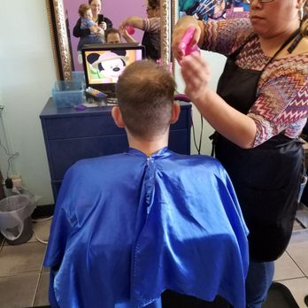 Kinder Cuts - Hubby getting a haircut right after baby - Kids Hair Salons Near Me - San Jose, California Kinder Cuts - Hubby getting a haircut right after baby - Kids Hair Salons Near Me - San Jose, California