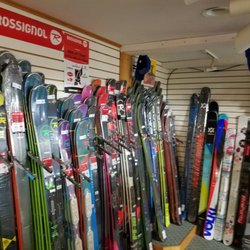World Class Ski and Sport - Rossignol, Head , Scott just to name  a few...