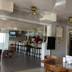 Rise & Shine Cafe - Inside the cafe