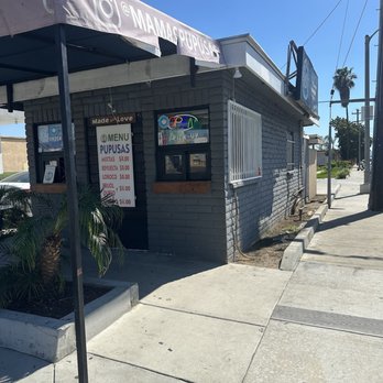 Mamas Pupusas - Outside - Salvadoran Near Me - Pomona, California Mamas Pupusas - Outside - Salvadoran Near Me - Pomona, California
