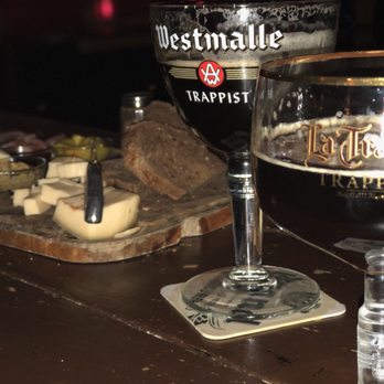 Gollem's Proeflokaal - Gastropubs Near Me - Amsterdam, New Hampshire