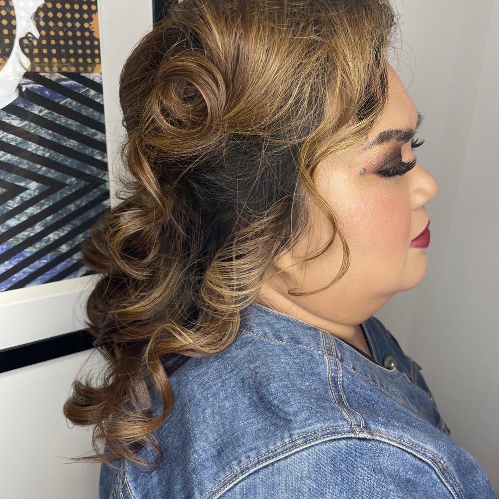 Jamez Eli - Makeup Artists Near Me Jamez Eli - Makeup Artists Near Me