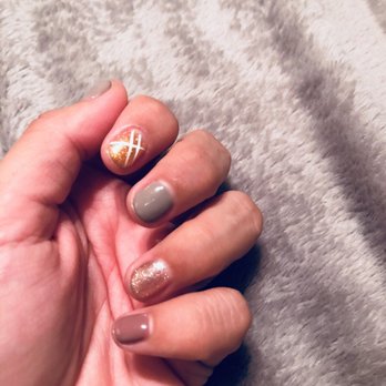 Vip Nails - Nail Salons Near Me - Redding, California