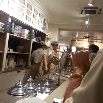 La Romana - yes, that sink has chocolate pouring out of it. - Ice Cream & Frozen Yogurt Near Me - Rome, RM La Romana - yes, that sink has chocolate pouring out of it. - Ice Cream & Frozen Yogurt Near Me - Rome, RM