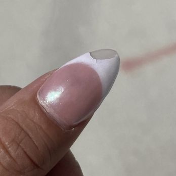 Neo Nails Brickell - 1 of 4 chipped nails - Nail Salons Near Me - Miami, Florida Neo Nails Brickell - 1 of 4 chipped nails - Nail Salons Near Me - Miami, Florida